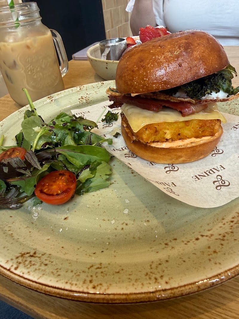 Farine, London