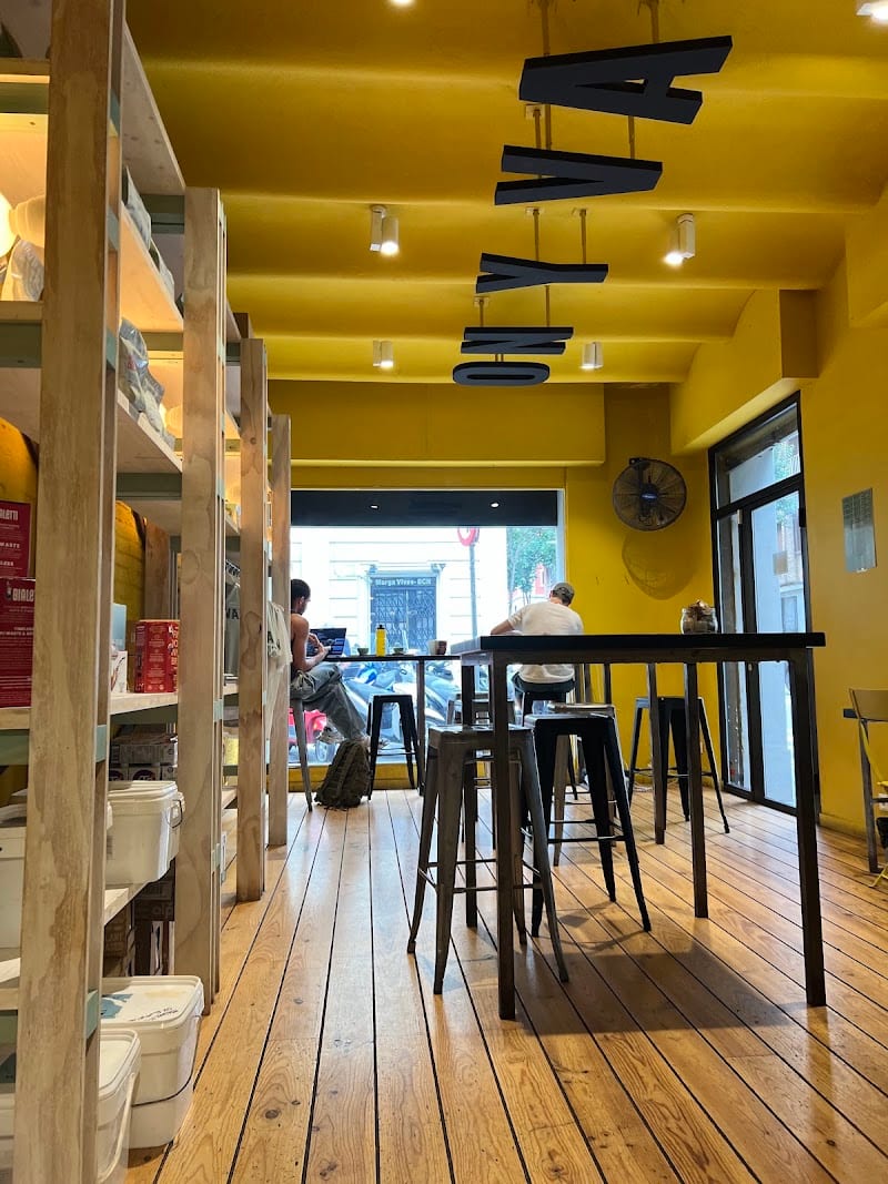 ONYVA COFFEE SANT GERVASI | Cafe de Especialidad | Coffee Roaster propio, Barcelona
