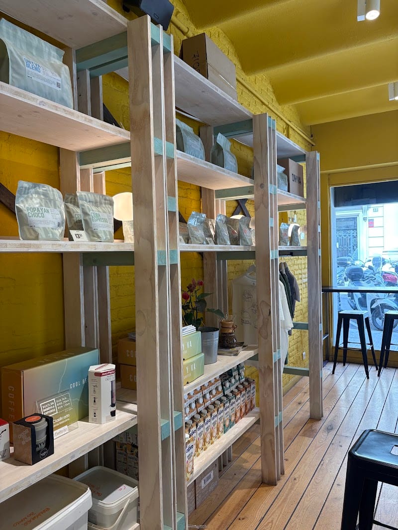 ONYVA COFFEE SANT GERVASI | Cafe de Especialidad | Coffee Roaster propio, Barcelona