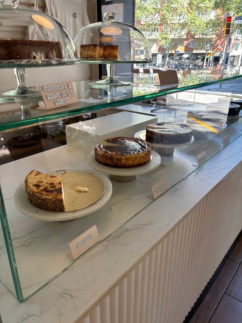 JONCAKE | & Wines, Barcelona