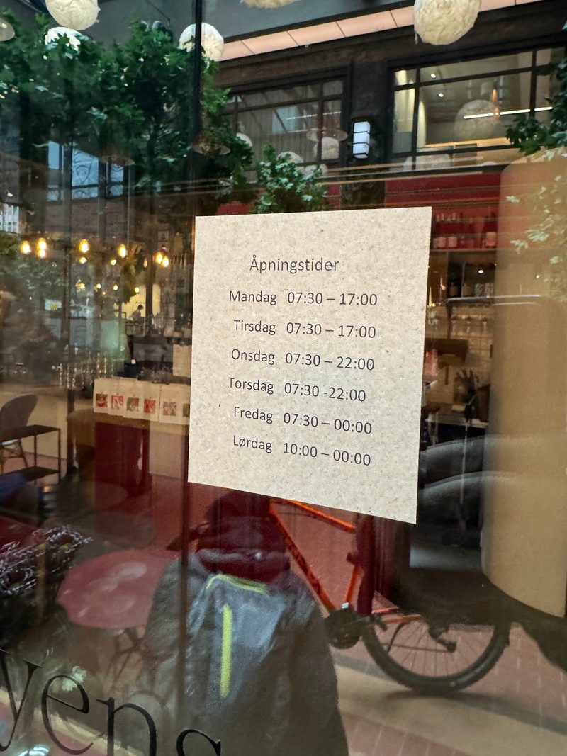 Fuglen Kaffebar, Oslo