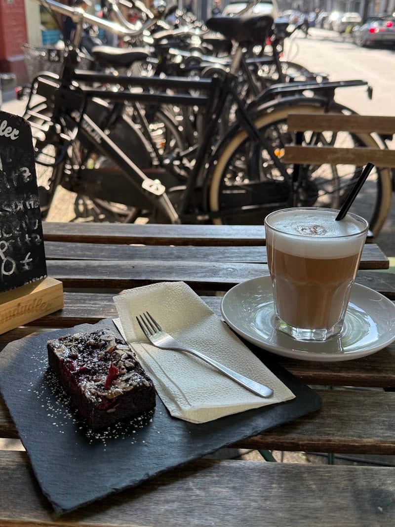 Jlöcklich Barista Café, Cologne