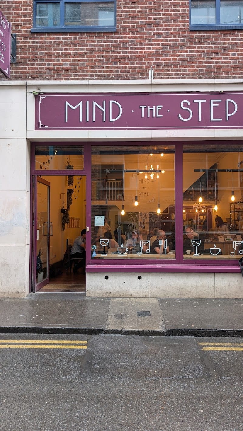 Mind The Step, Dublin