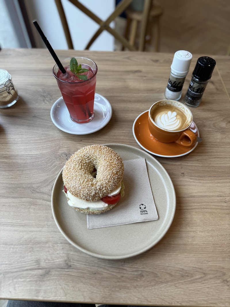 Brewbees Coffee, Cologne