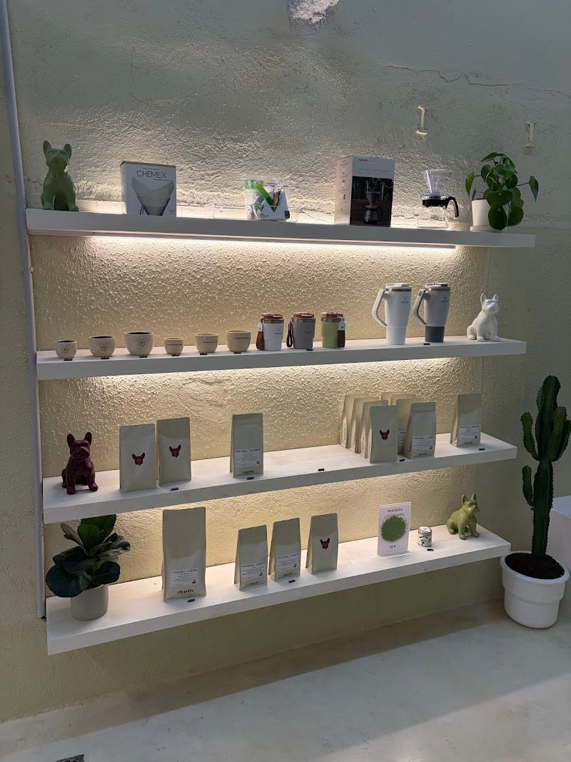 Charlie Coffee - Specialty Coffee and Brunch, Barcelona