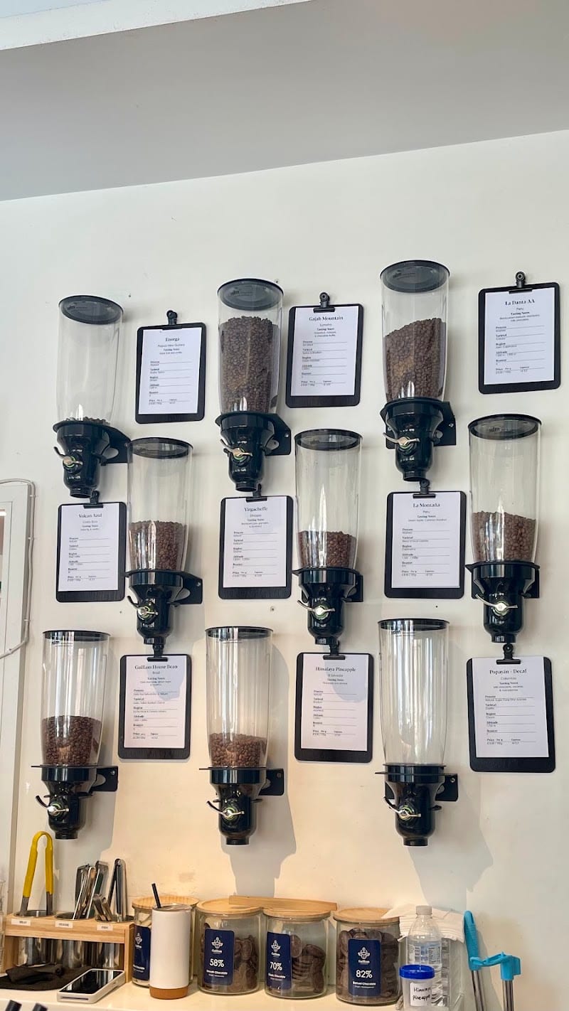 Guillam Coffee House – Bayswater, London