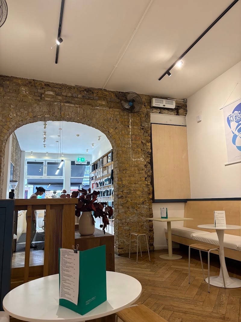 Colonna & Small's, London
