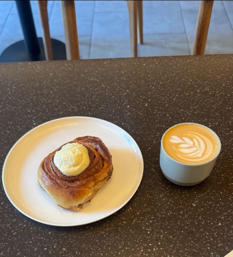 Moonstruck Cafe, London