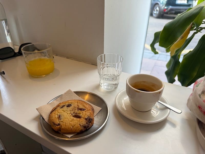 Ambu Coffee Nuñez | Specialty Coffee Shop, Madrid