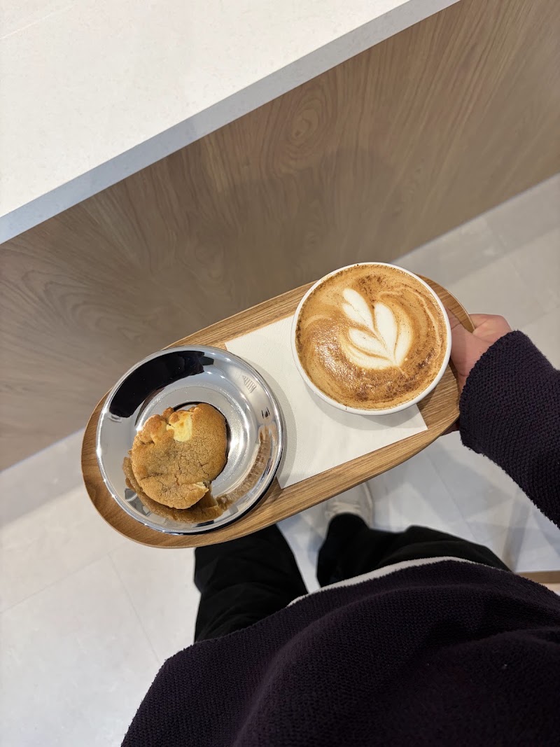 hi daisy - concept & coffee, Cologne