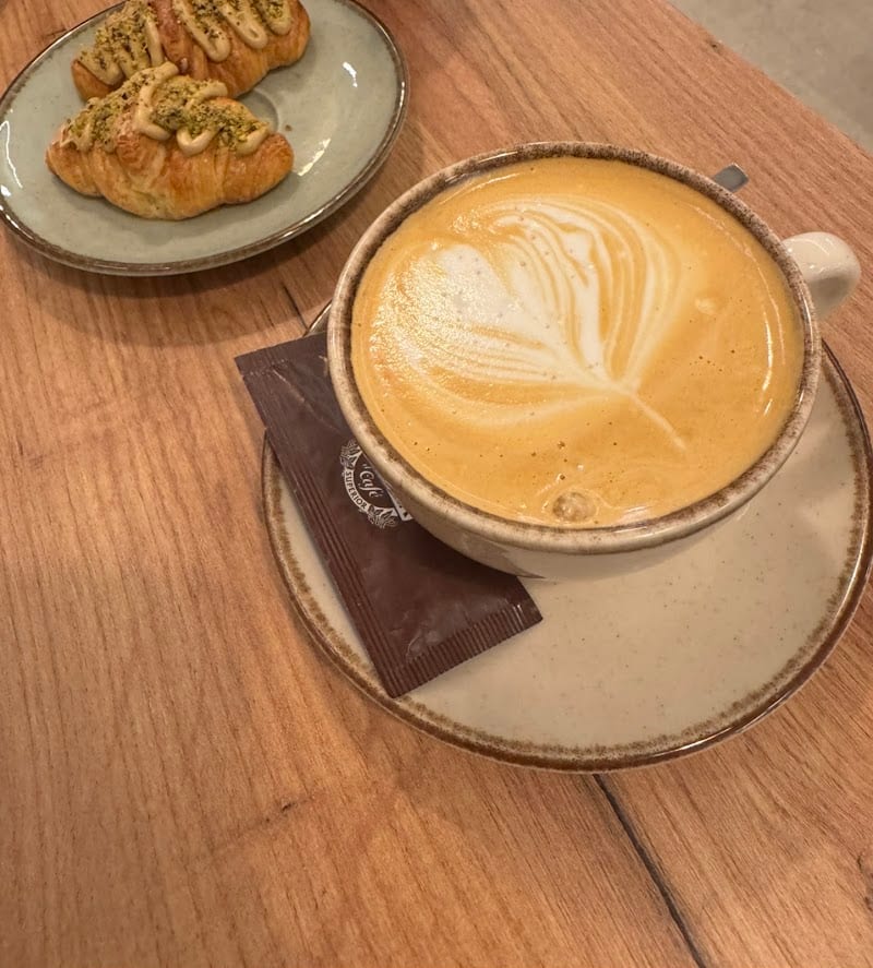 Noor Brunch | Specialty Coffee & Matcha, Barcelona