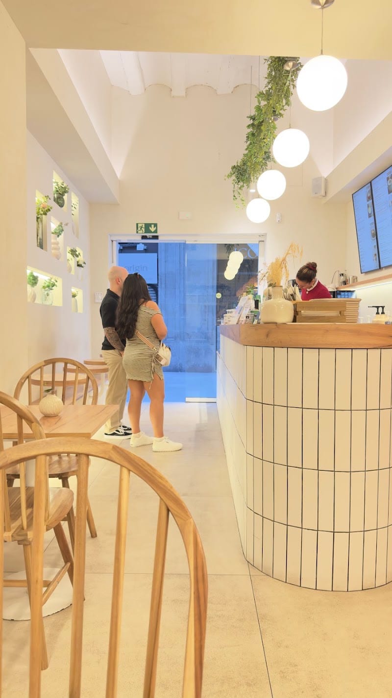 Noor Brunch | Specialty Coffee & Matcha, Barcelona