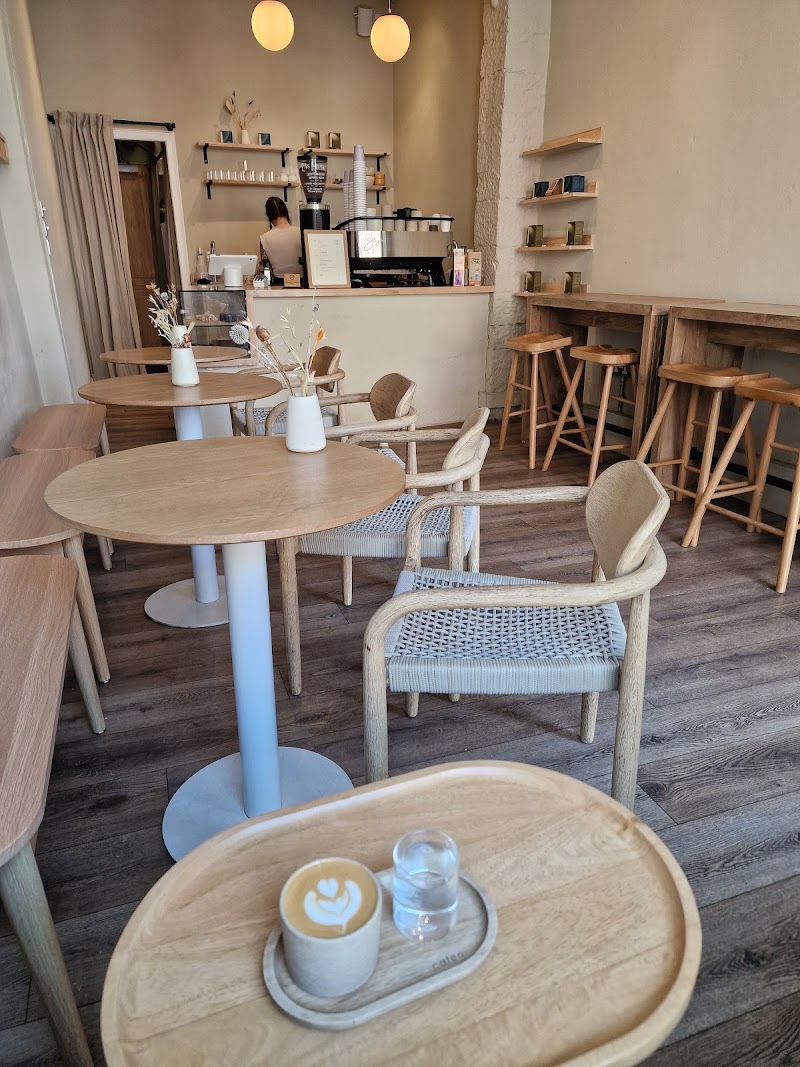 cafēn., Edinburgh