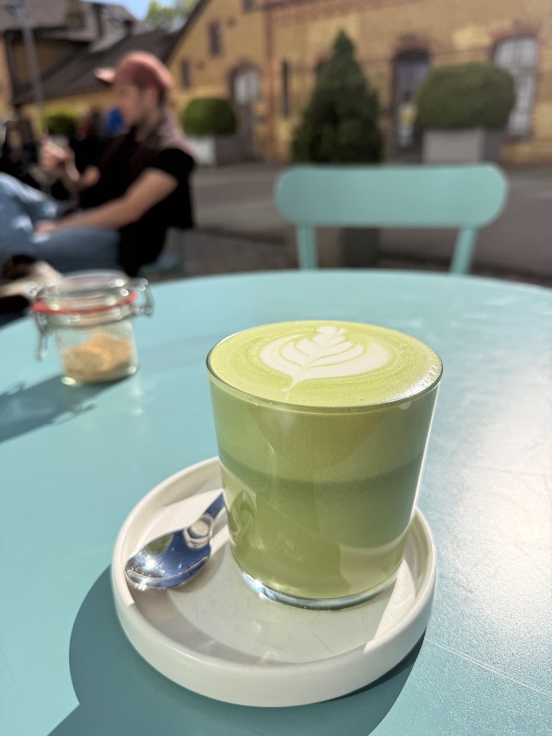 omo Kaffee, Cologne