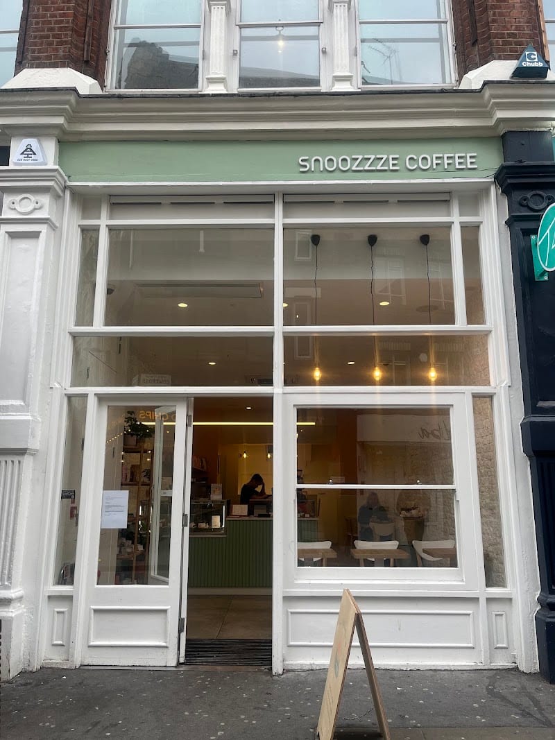Snoozzze Coffee, London