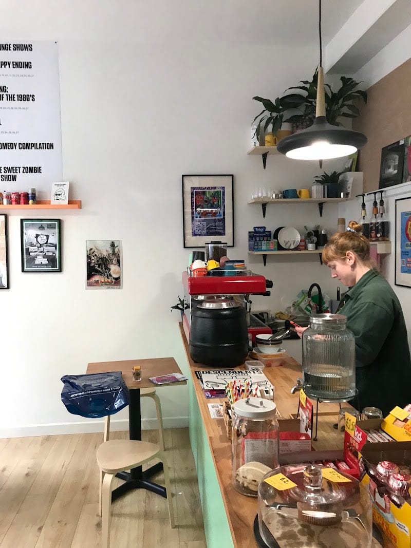 Slow Progress Records & Coffee, Edinburgh