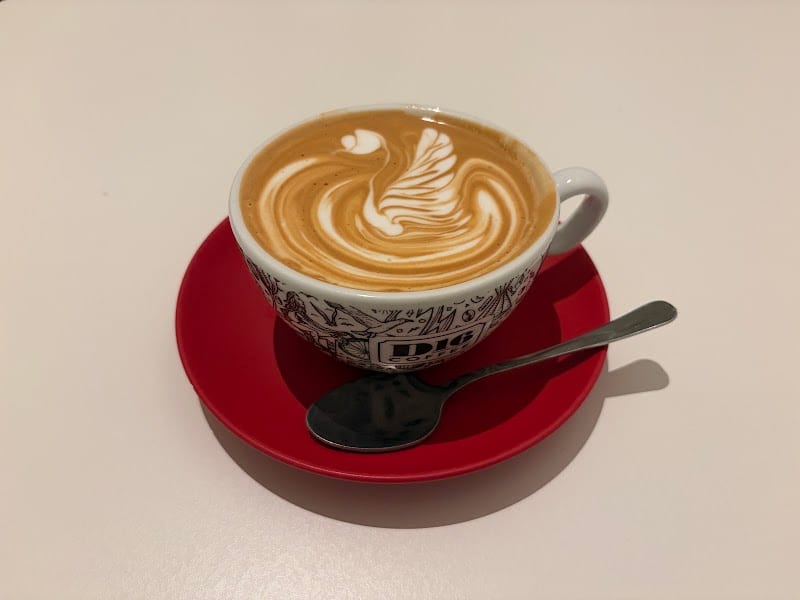 D16 Coffee, Split