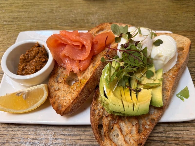 Notes Coffee Roasters & Bar, London