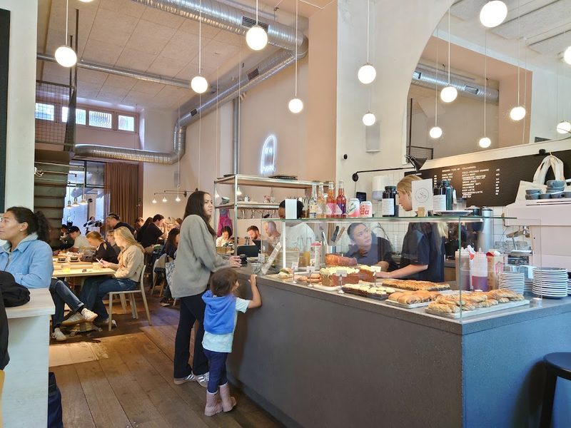 Gast Café, Stockholm