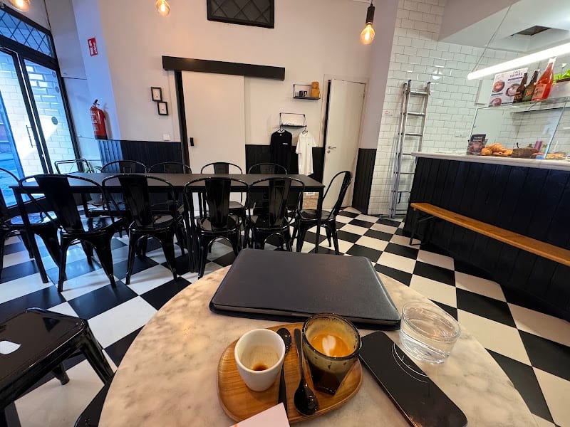 UNFLTRD Coffee, Madrid