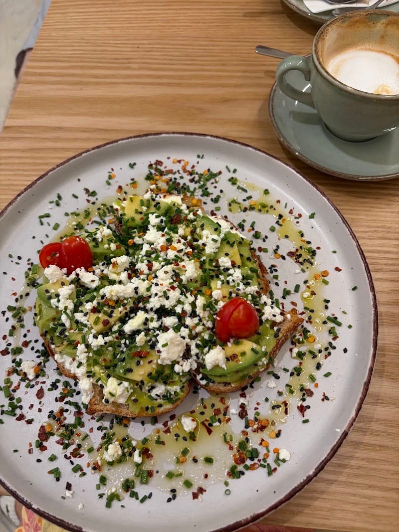 Noor Brunch | Specialty Coffee & Matcha, Barcelona