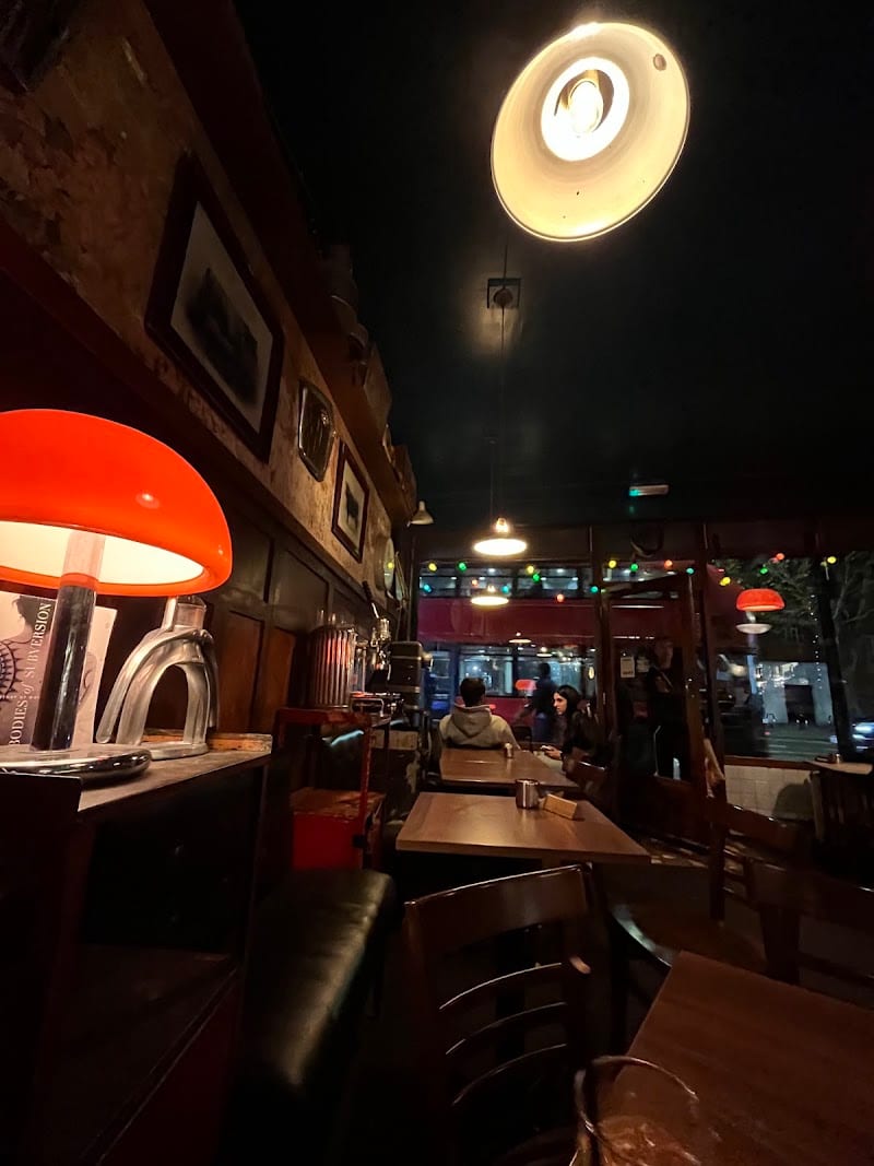 Cable Cafe, London