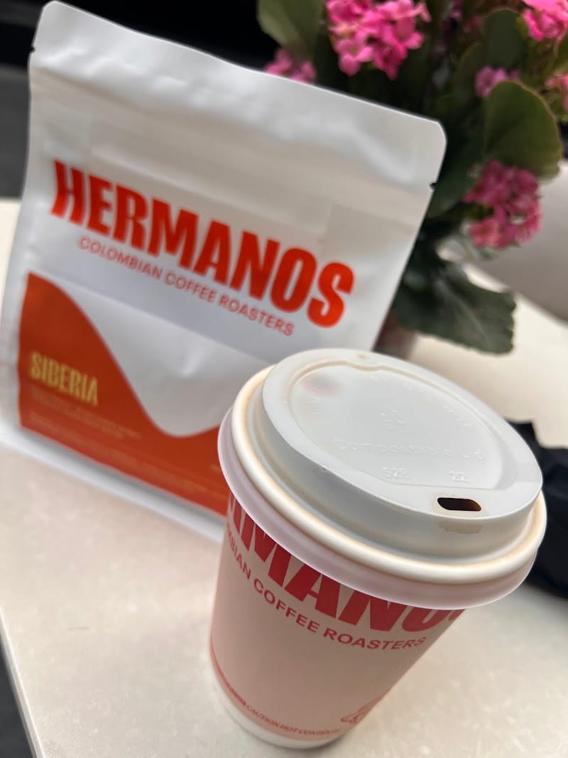 Hermanos Colombian Coffee Roasters – Victoria Station, London