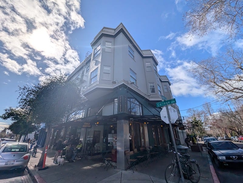 Cole Coffee Café, Oakland