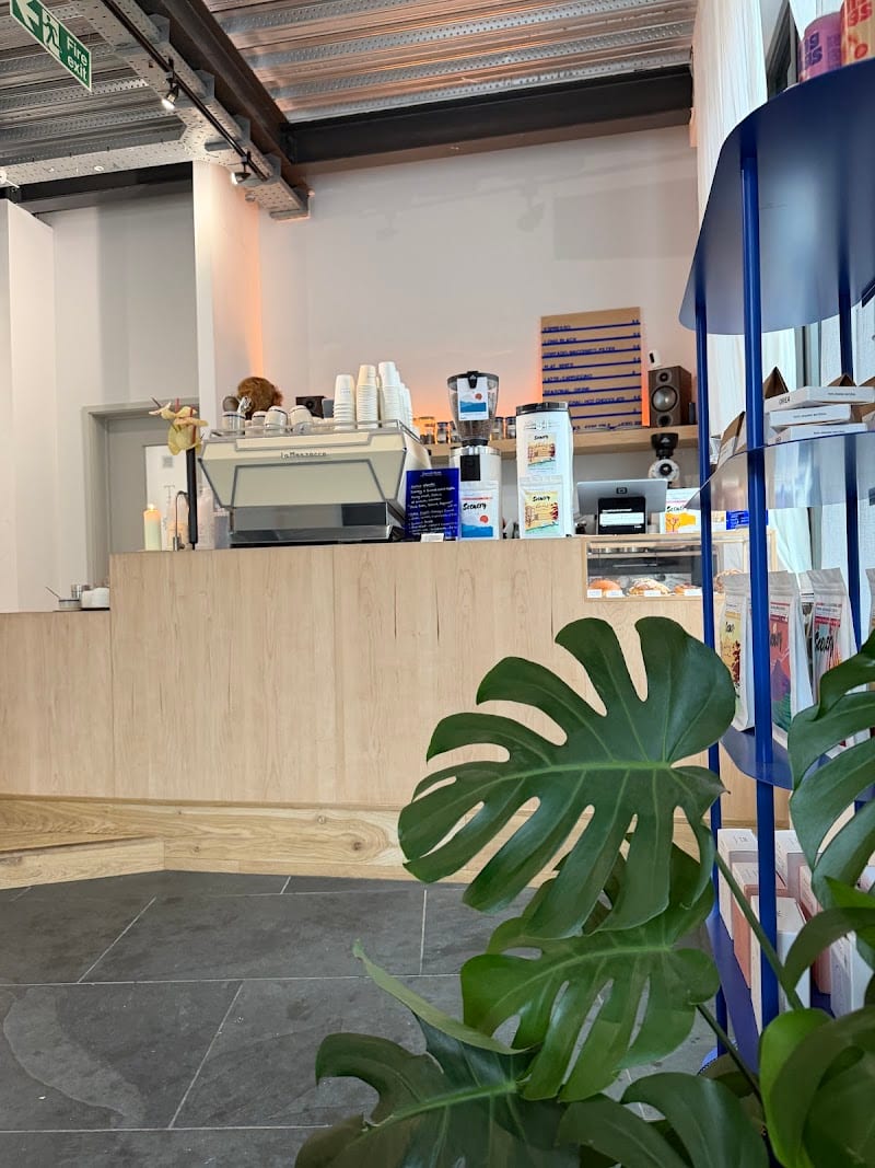 Simmos Coffee, London