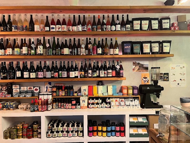 PASTORA – Café & Bottle Shop, Madrid
