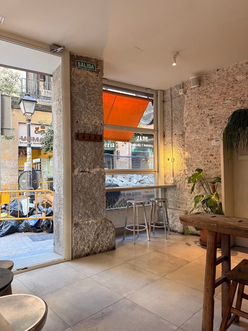 Ambu Coffee | Specialty Coffee Shop, Madrid