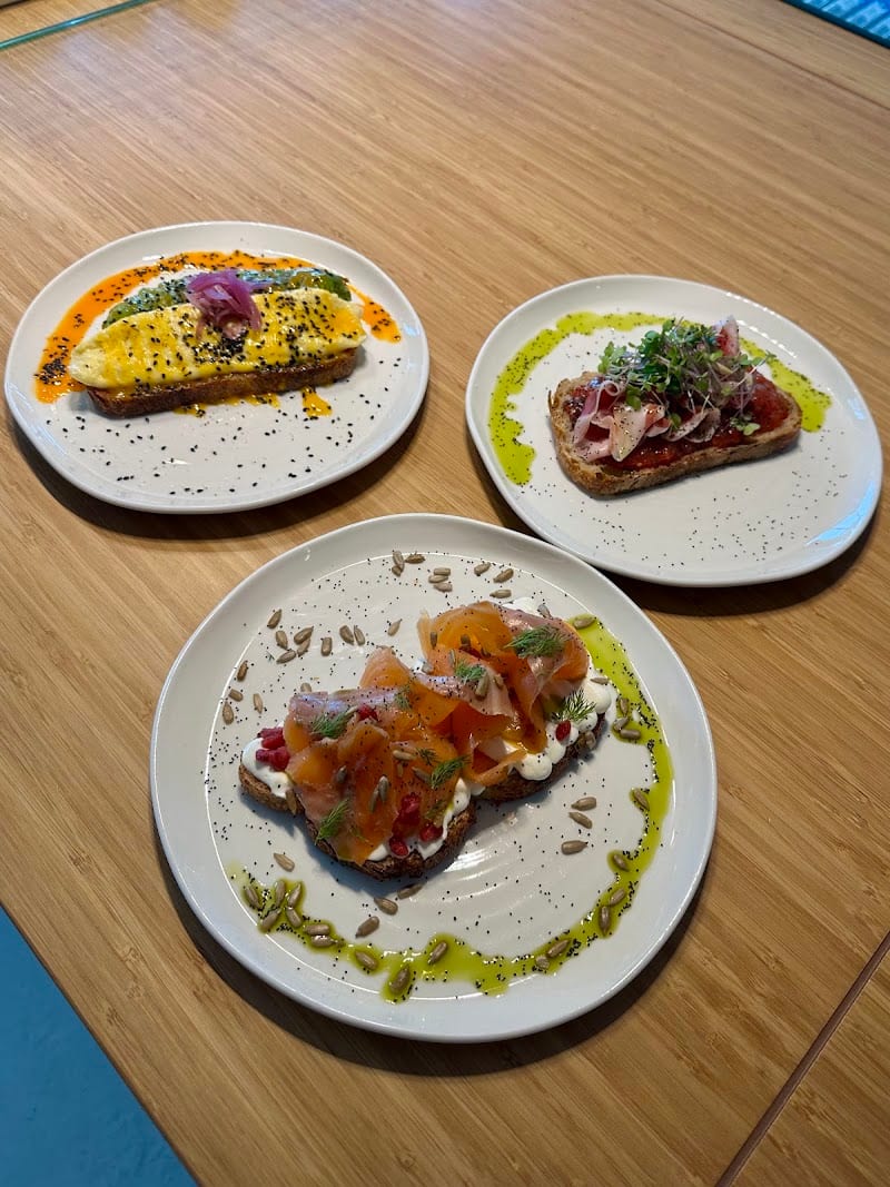 We Are Ōfi Café - Valdebebas Specialty Coffee & Brunch, Madrid