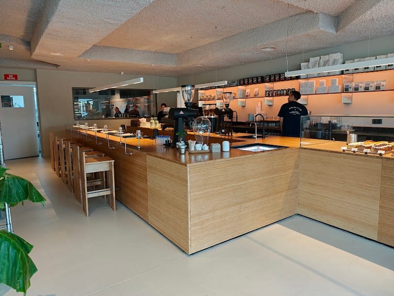 We Are Ōfi Café - Valdebebas Specialty Coffee & Brunch, Madrid