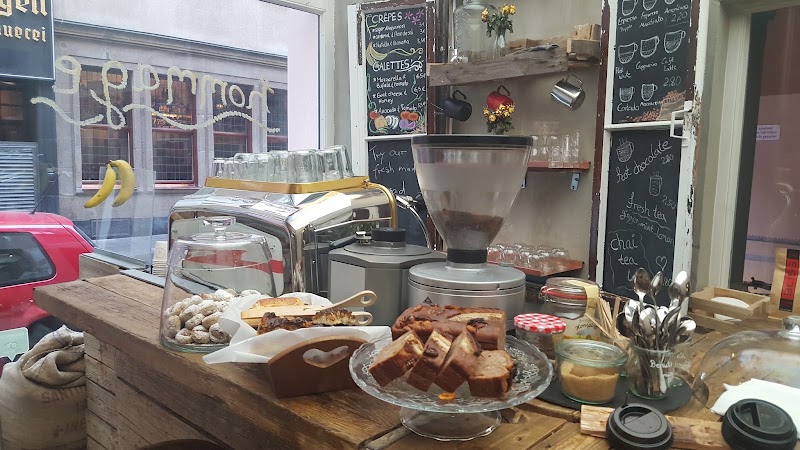 Hommage Café, Cologne